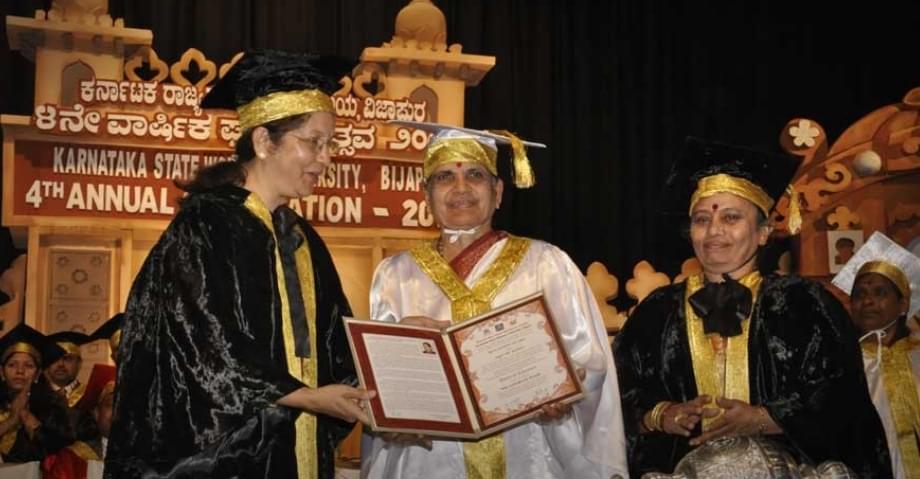 Karnataka State Akkamahadevi Women's University Bijapur Festival photo 8